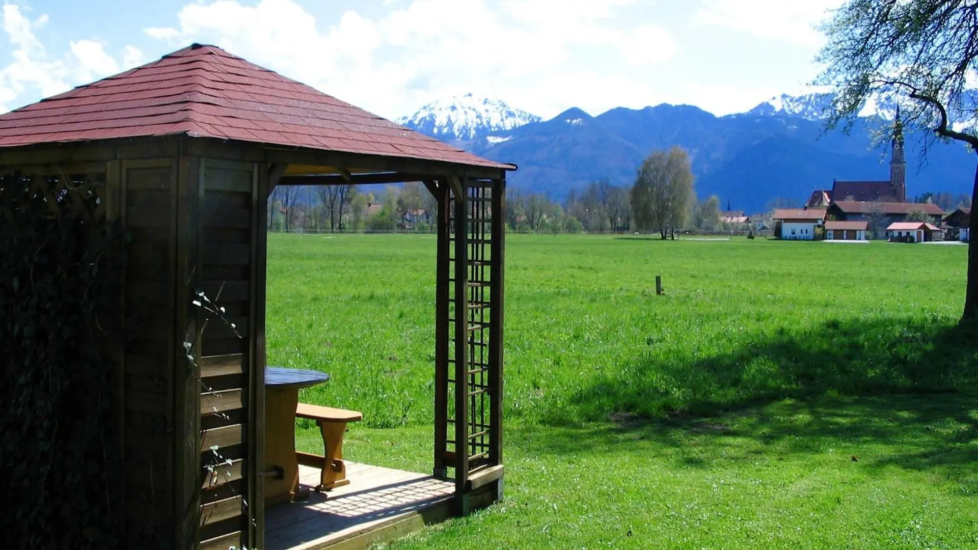 Alluring Holiday Home In Ubersee With Whirlpool