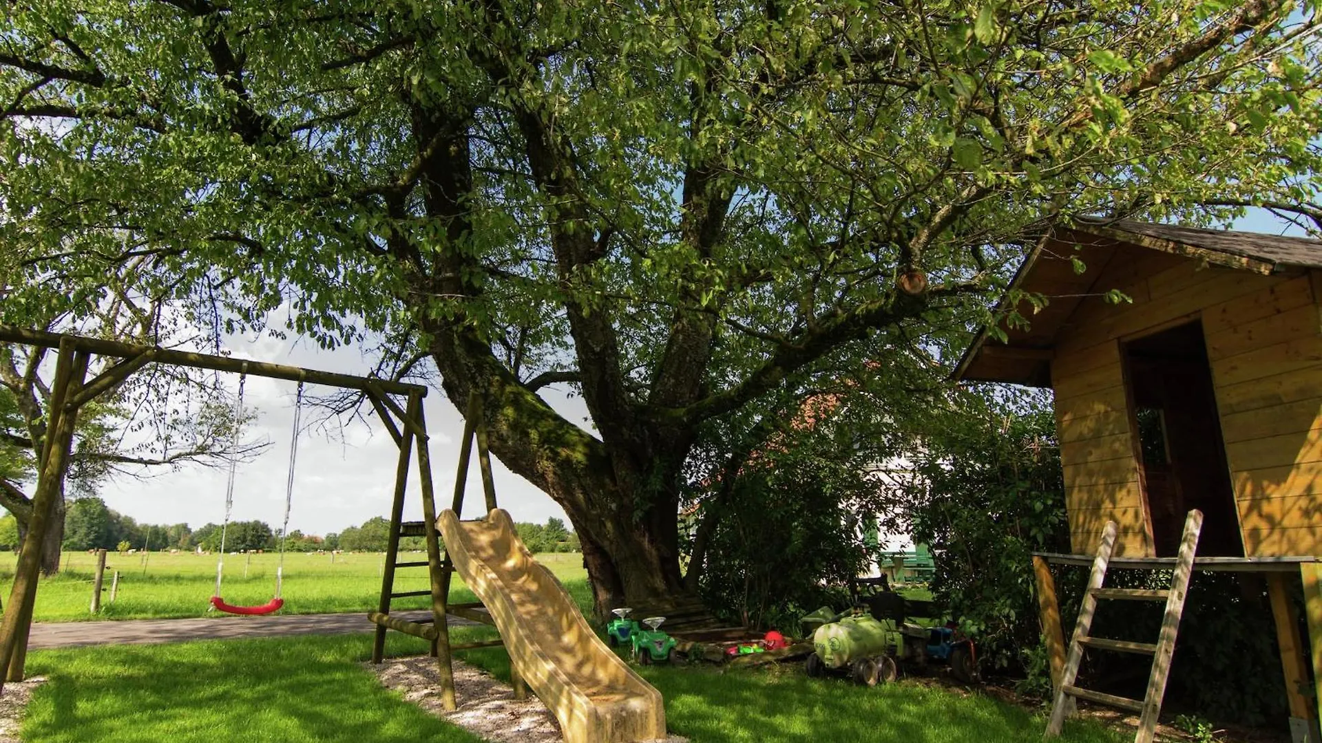 Alluring Holiday Home In Ubersee With Whirlpool 0*,  Germany