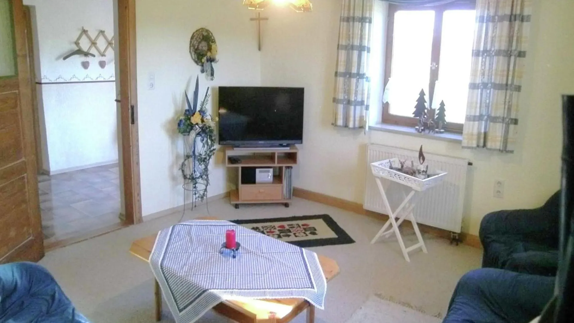Alluring Holiday Home In Ubersee With Whirlpool