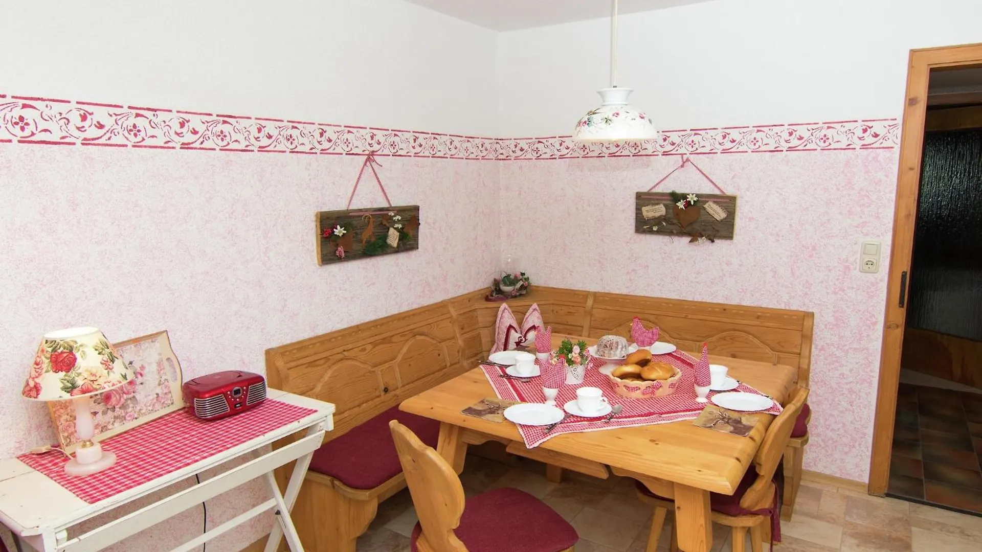 Alluring Holiday Home In Ubersee With Whirlpool 0*,